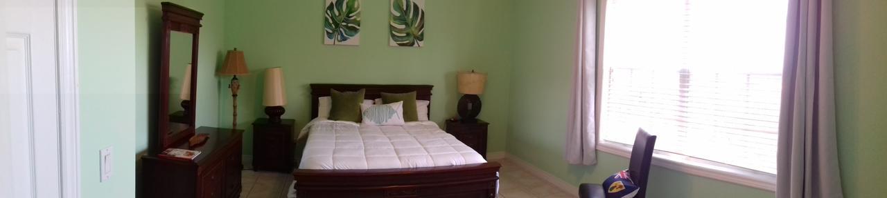Queen Angel Resort Apartment Providenciales Luaran gambar